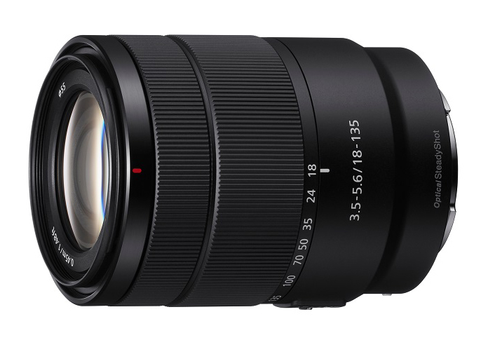 Sony SEL18135 lens