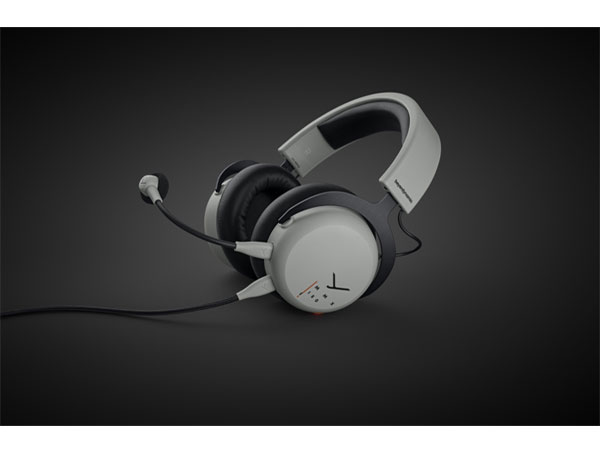 beyerdynamic-MMX-150