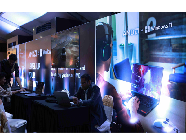 Gaming-Booths-at-the-AEKF-G